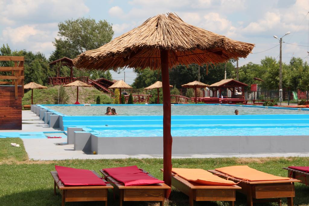 Anette Resort & Spa Covaci Екстер'єр фото