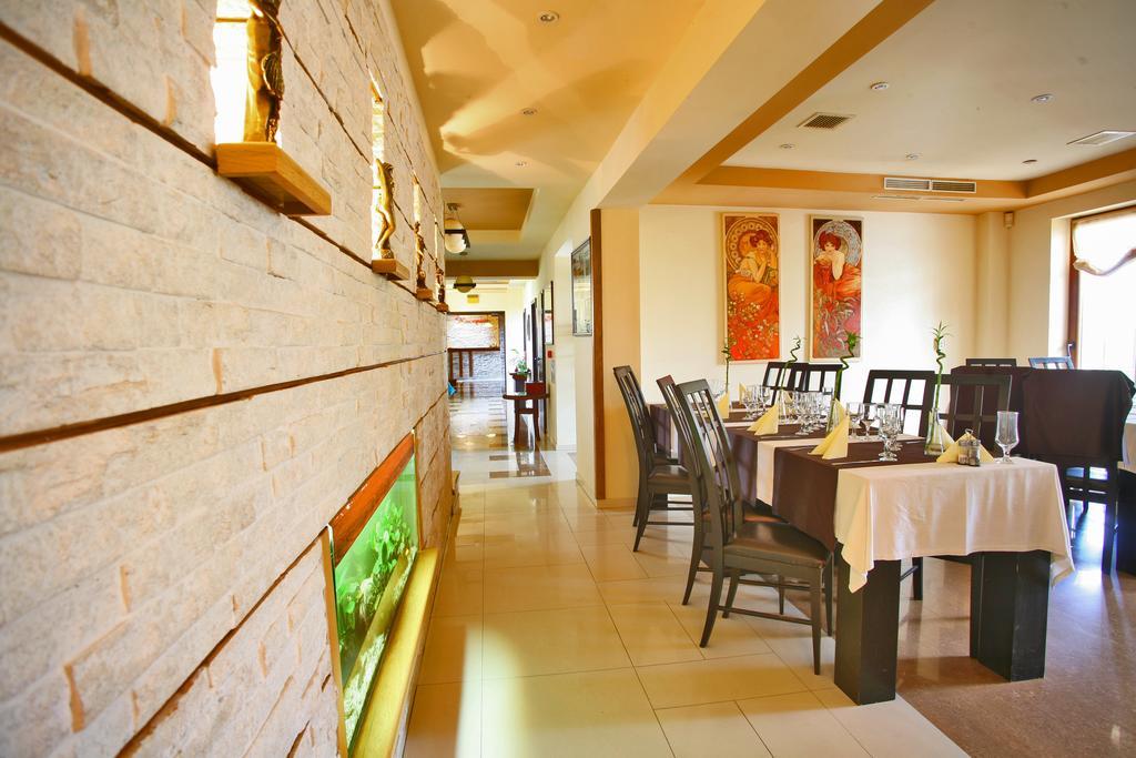 Anette Resort & Spa Covaci Екстер'єр фото