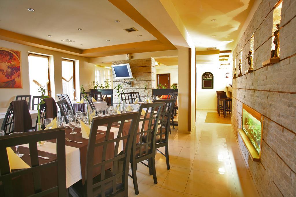 Anette Resort & Spa Covaci Екстер'єр фото