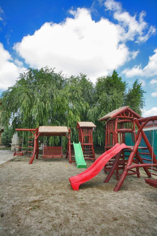Anette Resort & Spa Covaci Екстер'єр фото