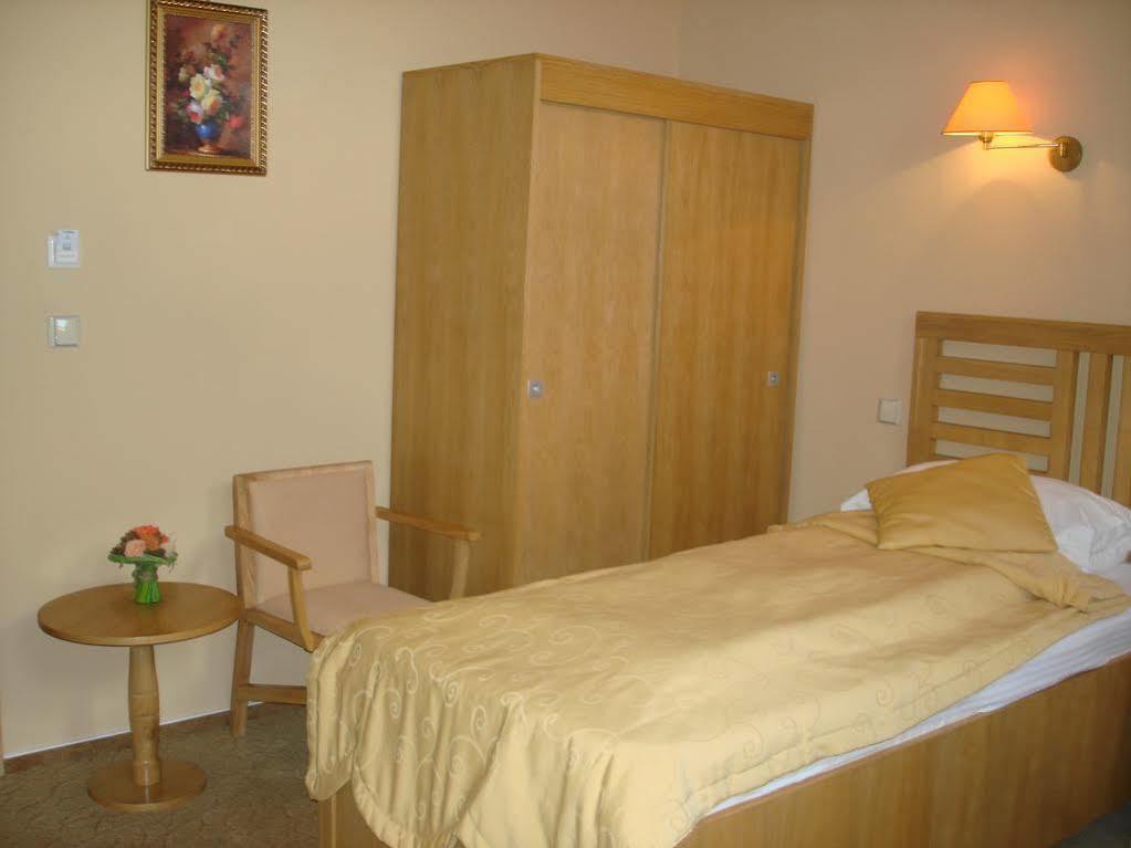 Anette Resort & Spa Covaci Екстер'єр фото